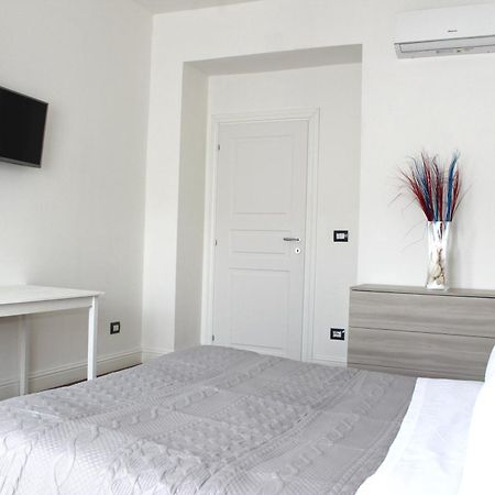 Art Apartment Stazione B Florens Exteriör bild