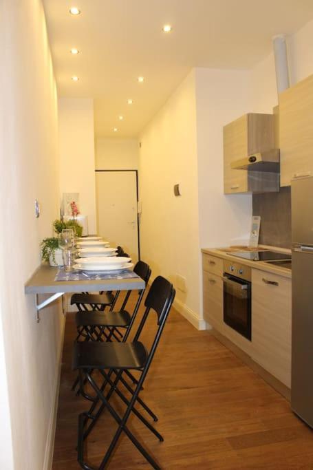 Art Apartment Stazione B Florens Exteriör bild