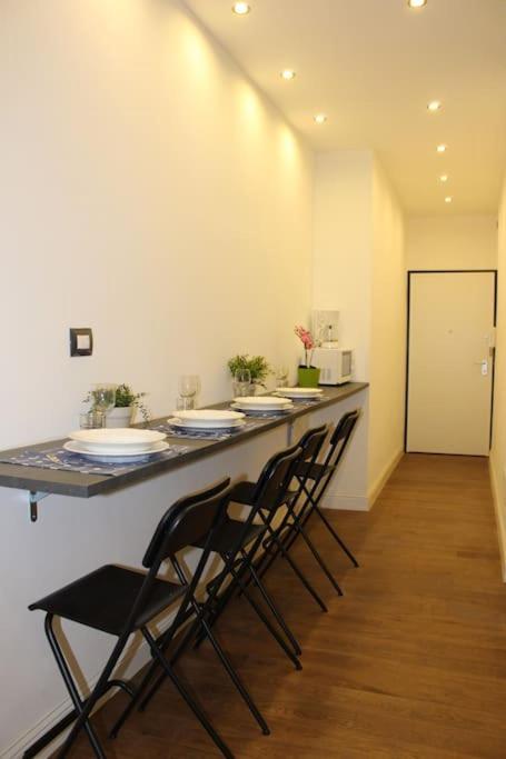 Art Apartment Stazione B Florens Exteriör bild
