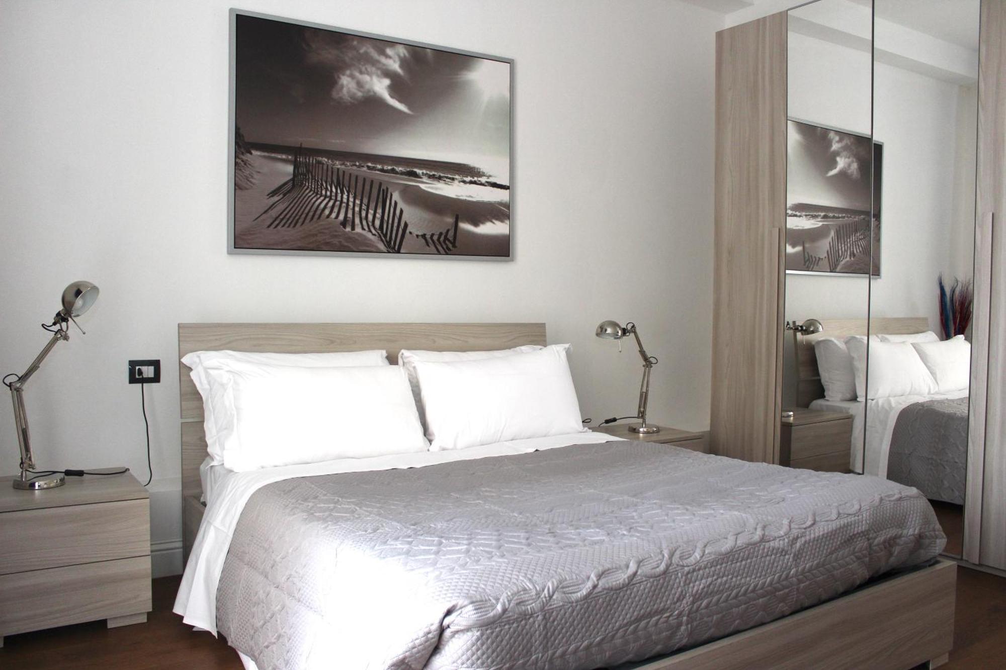 Art Apartment Stazione B Florens Exteriör bild